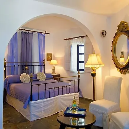 Pegados 3* Folégandros